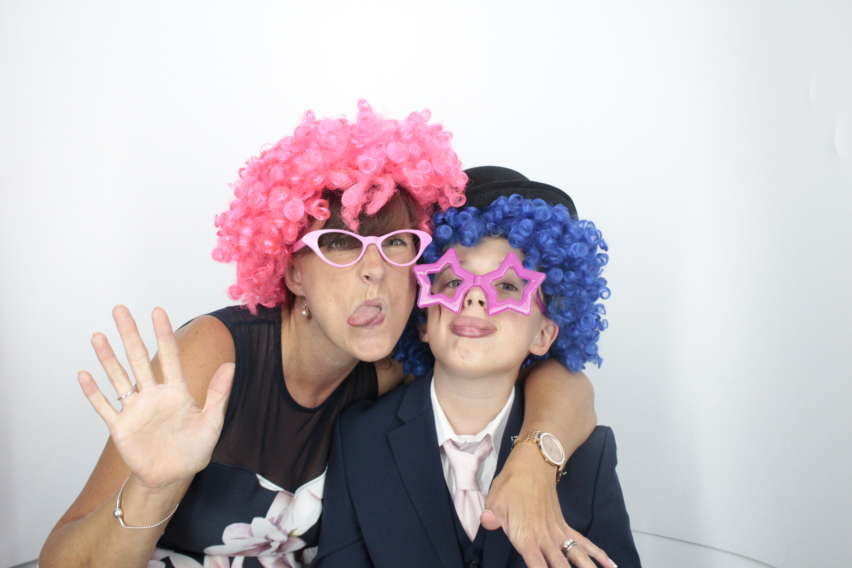 Kim & Andy's Wedding | View more photos from the event at gallery.myphotoboothexperience.co.uk/u/MyPhotoBoothExperienceLtd/Kim-Andys-Wedding